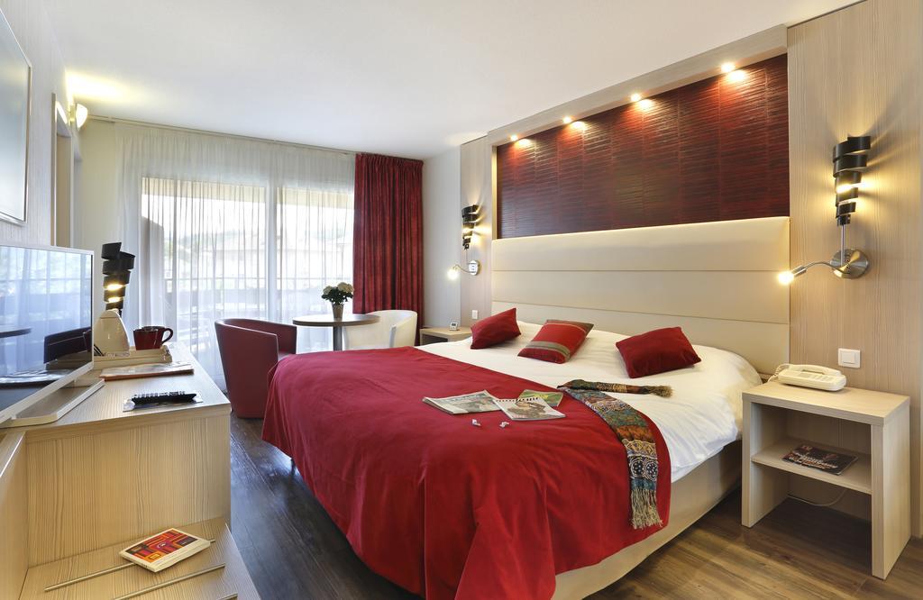 Logis Hotel Arc En Ciel Thonon-les-Bains Oda fotoğraf