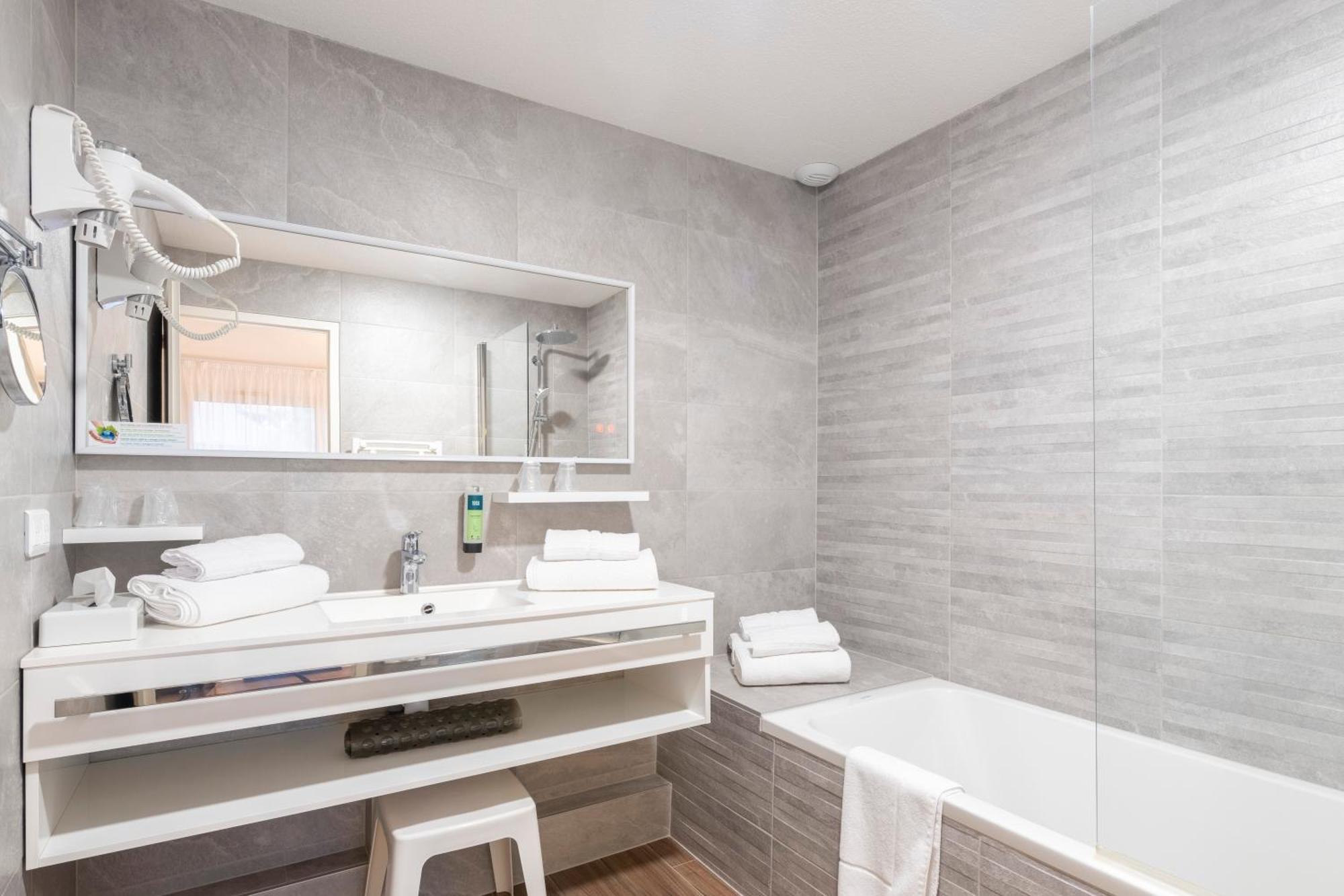 Logis Hotel Arc En Ciel Thonon-les-Bains Dış mekan fotoğraf